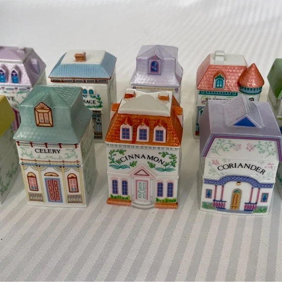 Original 1989 Lenox Spice Village lot of 10 - Picture 1 of 12